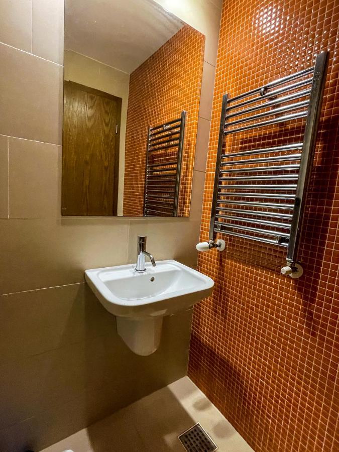 Beachfront Designer Apt, 100 Sqm, 2-bath, Huge Terrace On The Sea Shore Constanţa